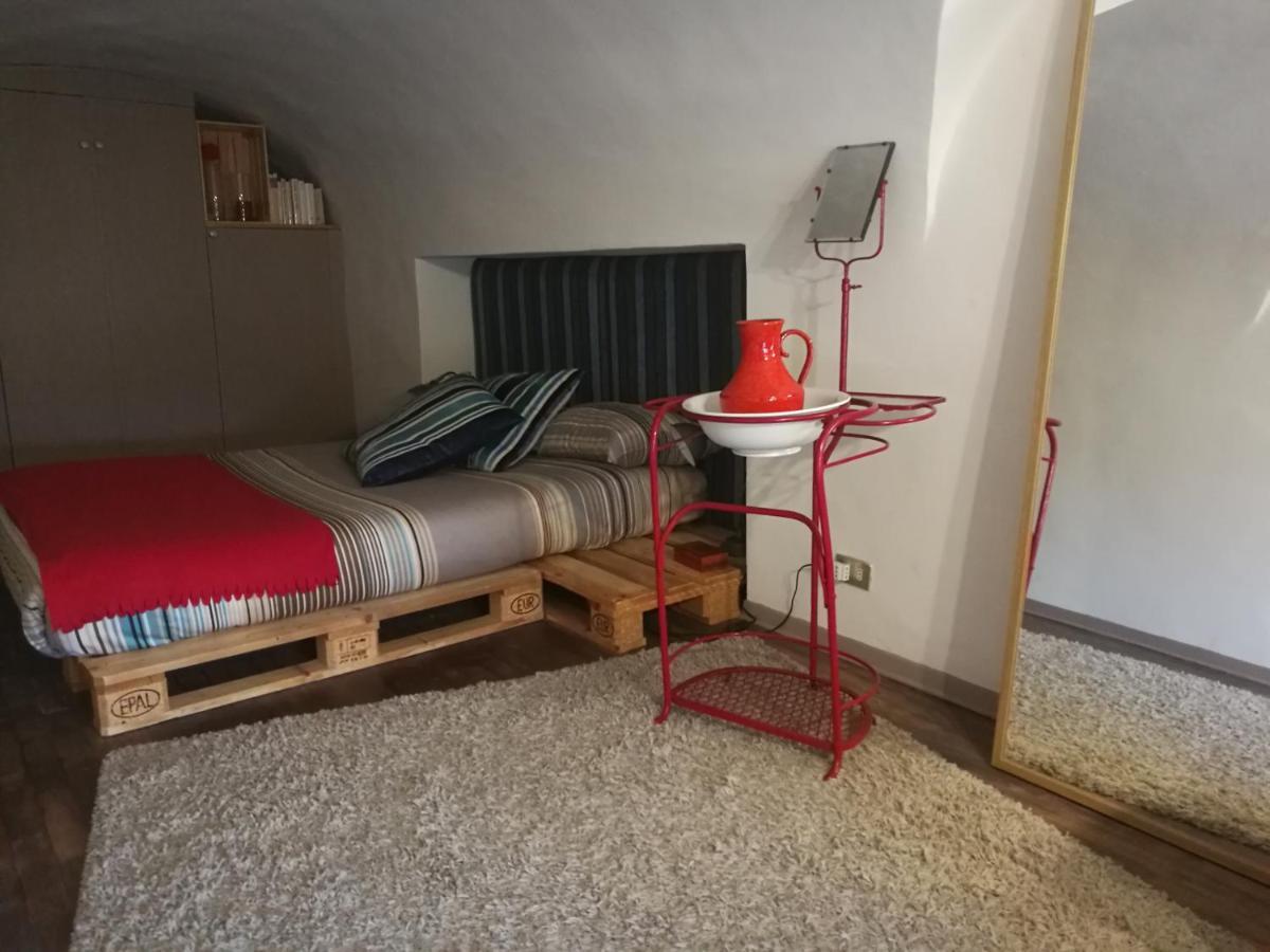 A Casa Nostra Nel Centro Storico Lägenhet Turin Exteriör bild