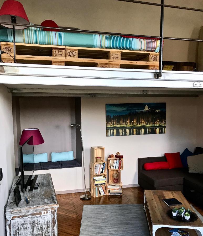 A Casa Nostra Nel Centro Storico Lägenhet Turin Exteriör bild