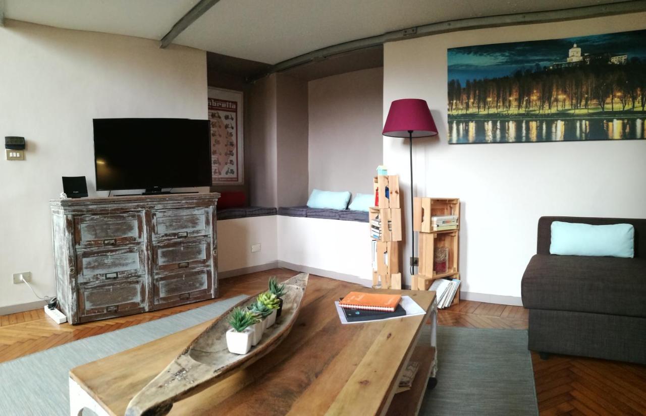 A Casa Nostra Nel Centro Storico Lägenhet Turin Exteriör bild